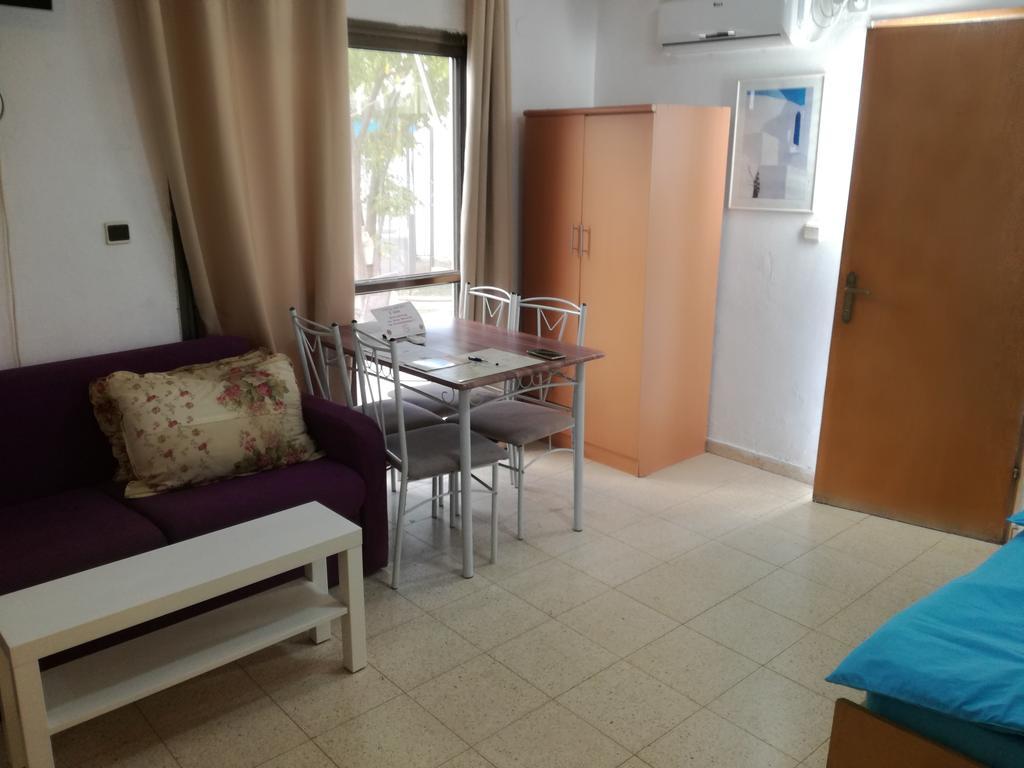 Zimmer Barzilay Arad Exterior foto